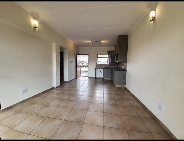 1 BEDROOM APARTMENT TO LET IN BARBEQUE DOWNS